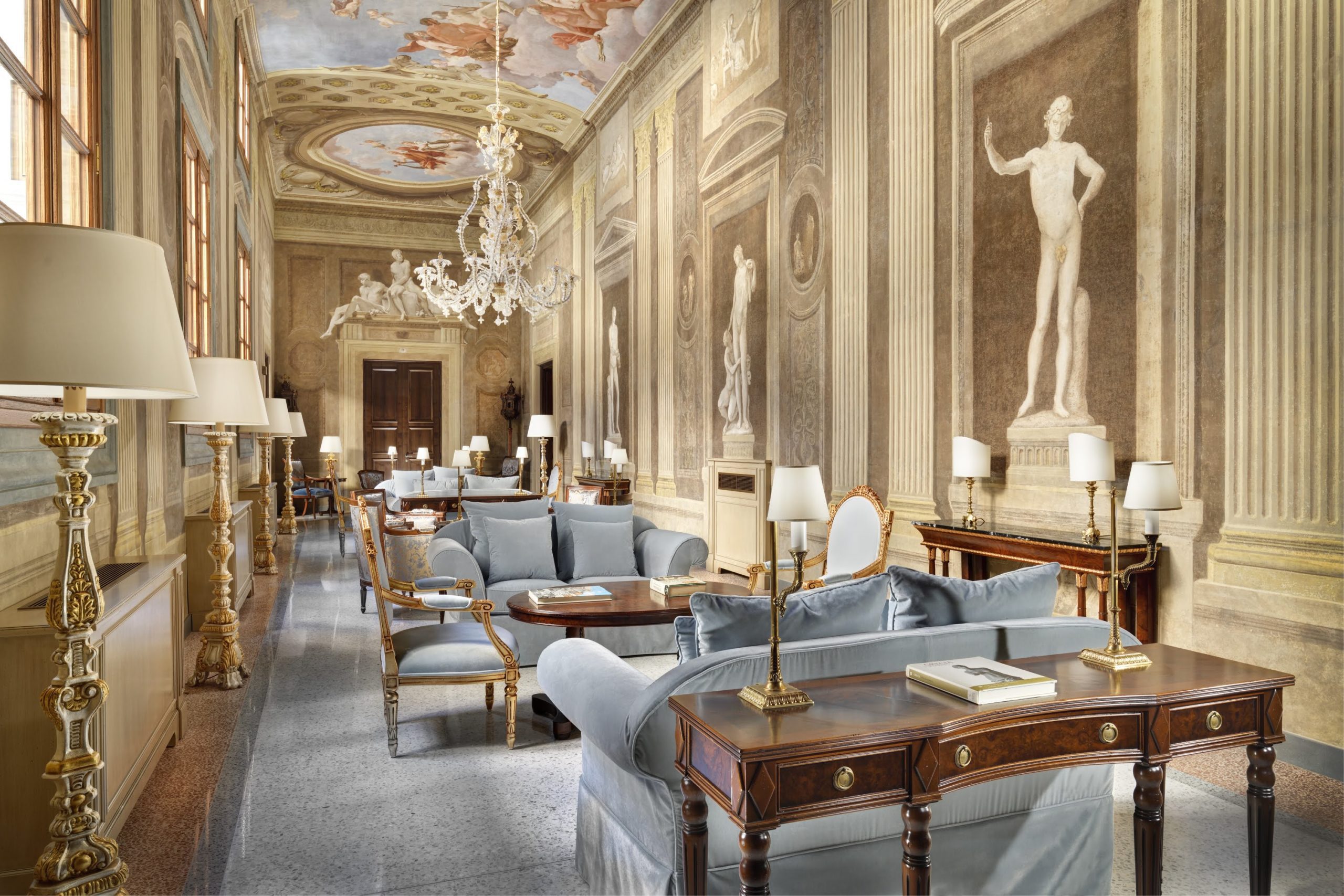 Ultimate Suite Experience at Palazzo Portinari Salviati